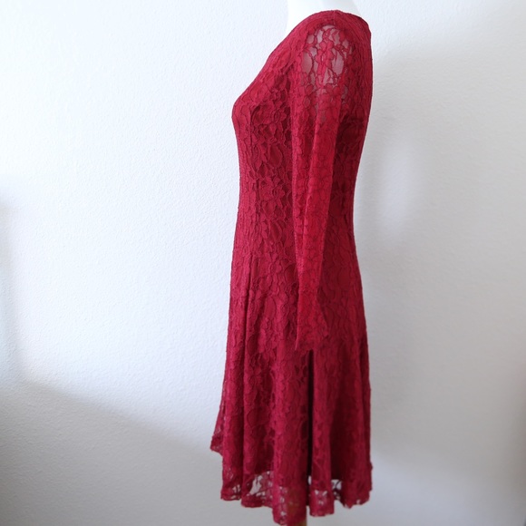 Lulu's Fine & Dine Wine Red Lace Long Sleeve Dress Size Medium - Picture 5 of 12
